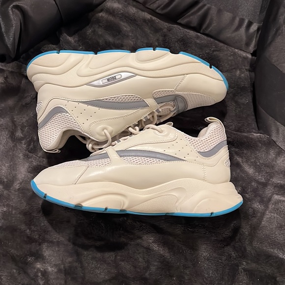 Dior B22 ,44 , cream - Picture 3 of 5